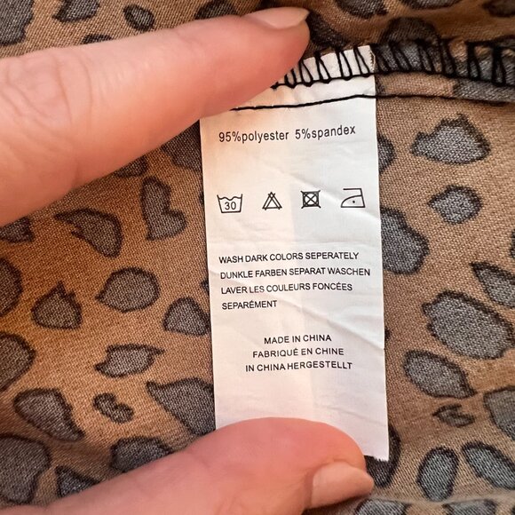 Pre-Loved Cheetah-Print High-Waisted Maxi Skirt - Size Medium - Picture 6 of 9